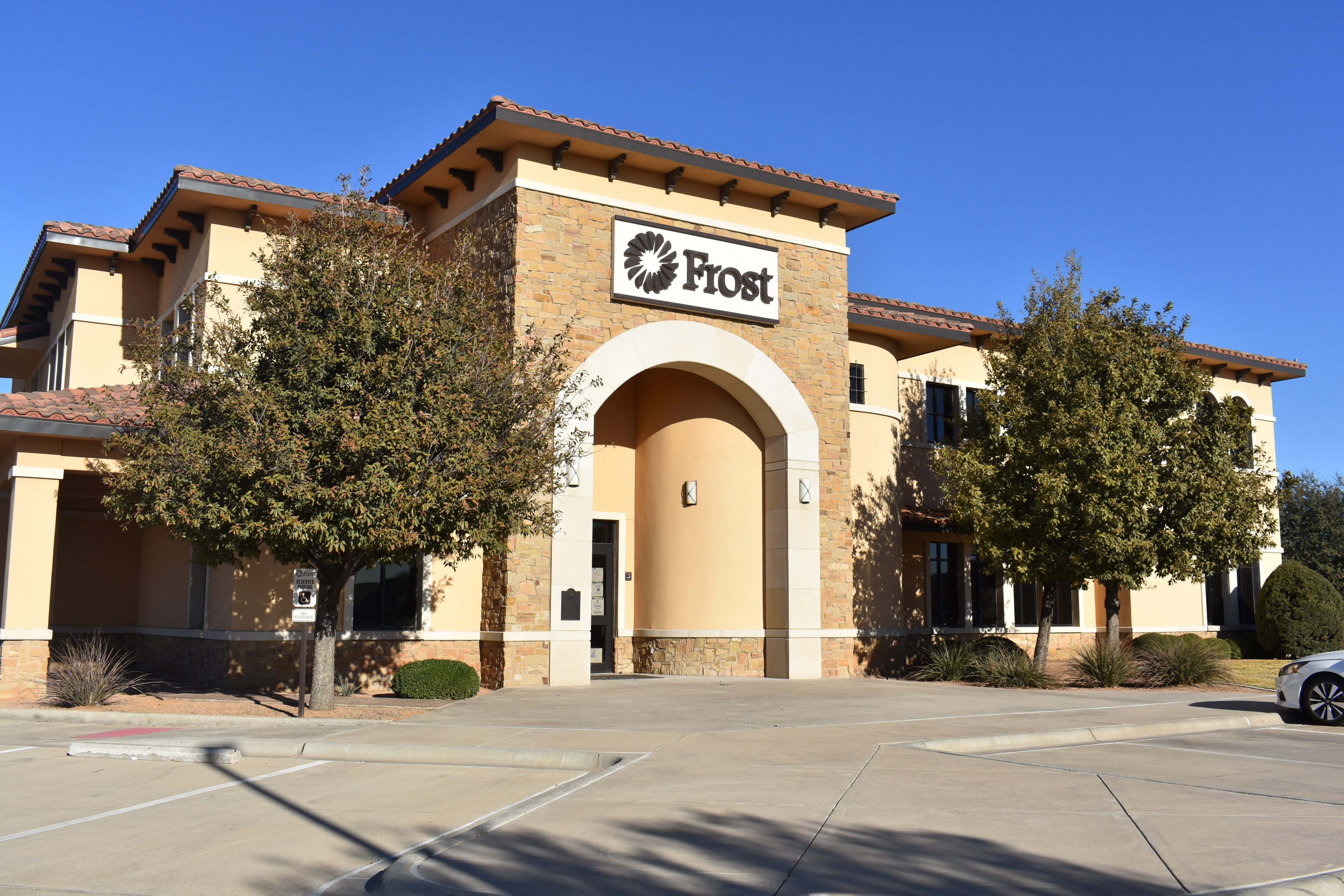 Frost Bank completed construction project in Texas